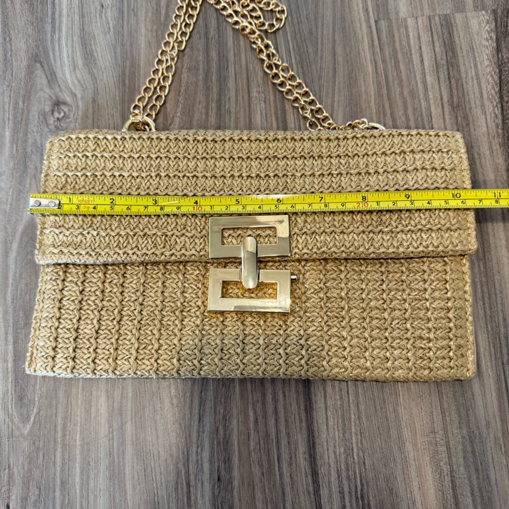NWT Woven Bag with Gold Clasp - Picture 13 of 13